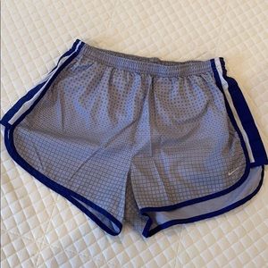 Athletic Shorts Nike Size M